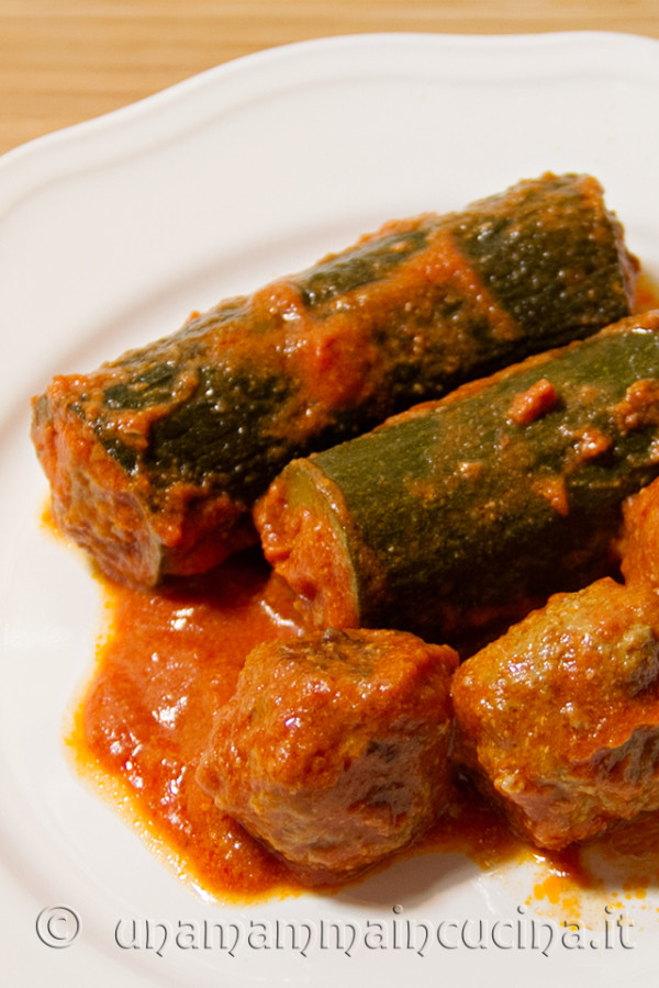 Zucchine Ripiene al Sugo - Ricetta di Una mamma in cucina